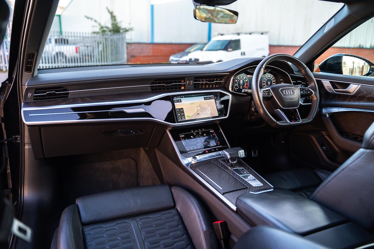 Used Audi RS6 2020 for sale - 76824667: Photo 52