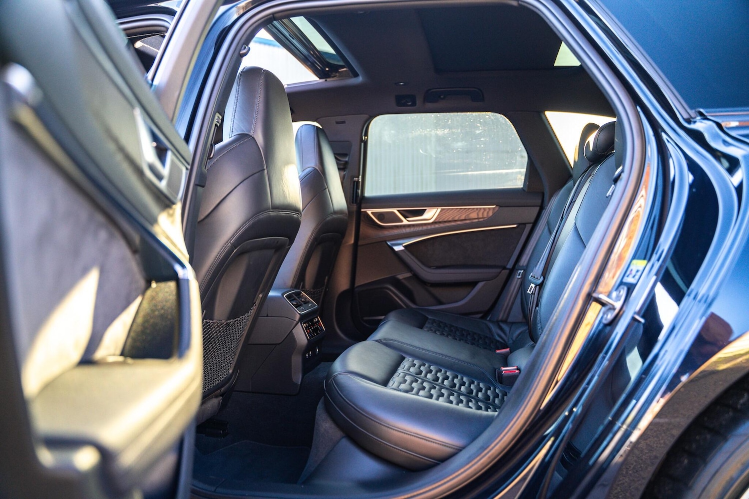 Used Audi RS6 2020 for sale - 76824667: Photo 53