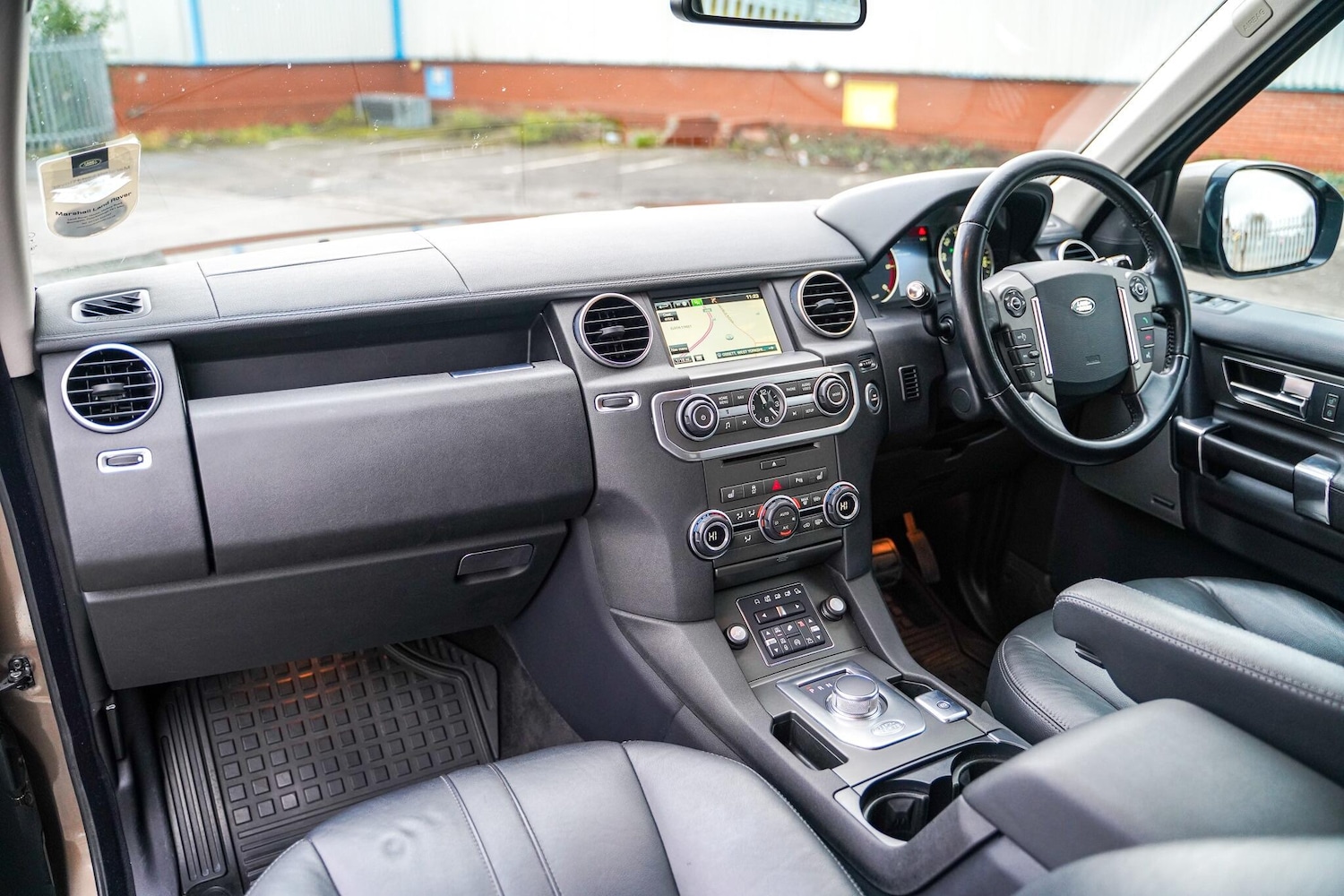 Used Land Rover Discovery 2014 for sale - 76991552: Photo 16