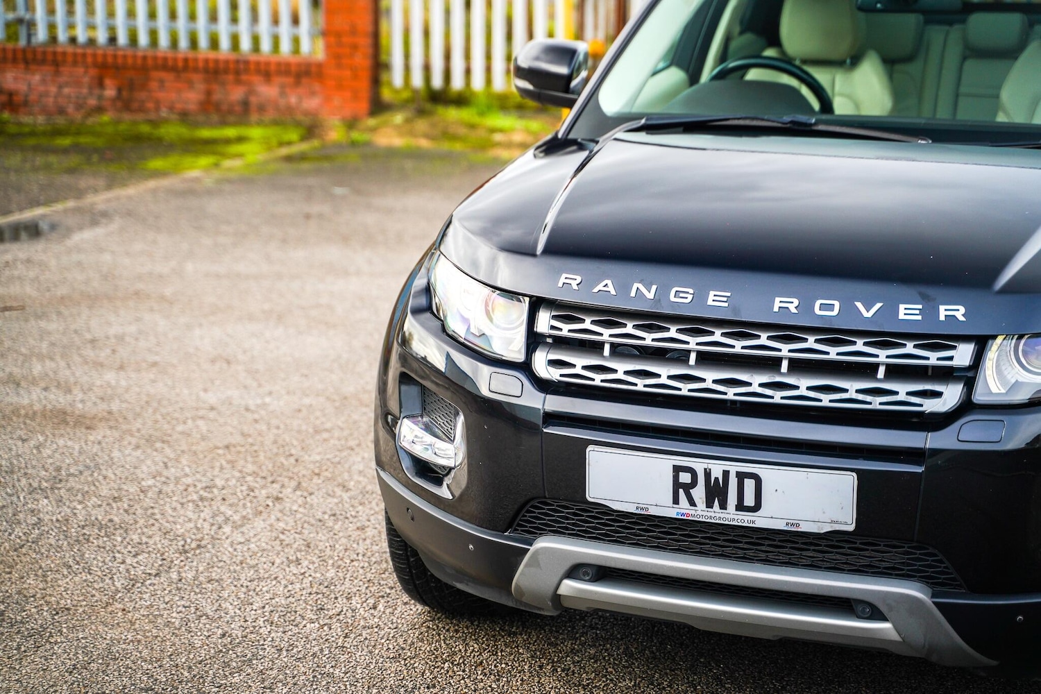 Used Land Rover Range Rover Evoque 2011 for sale - 76632653: Photo 2