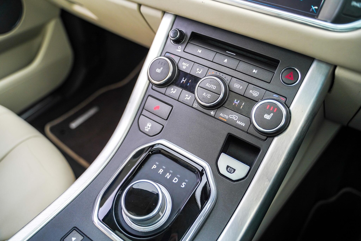 Used Land Rover Range Rover Evoque 2011 for sale - 76632653: Photo 27