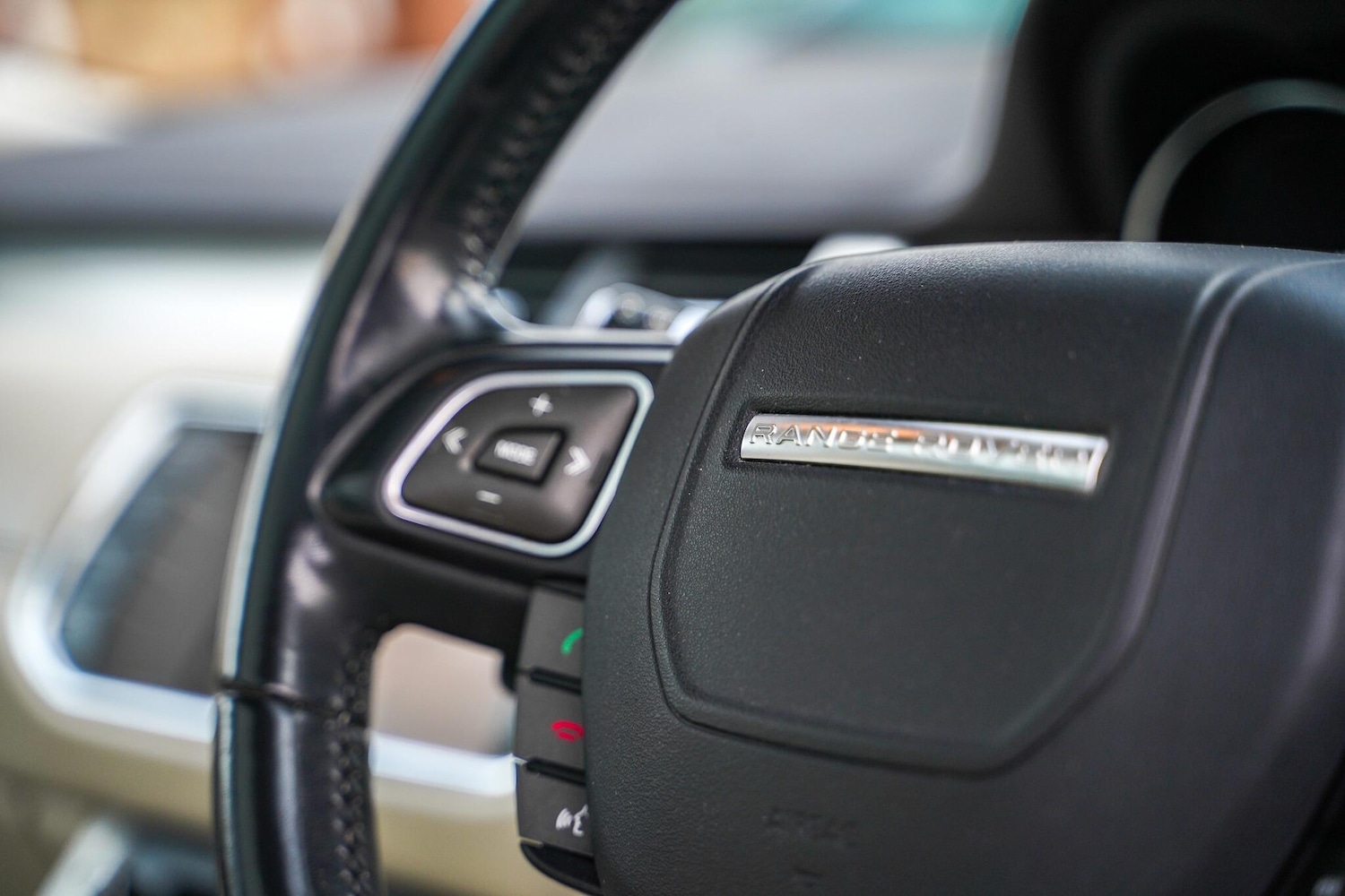 Used Land Rover Range Rover Evoque 2011 for sale - 76632653: Photo 39