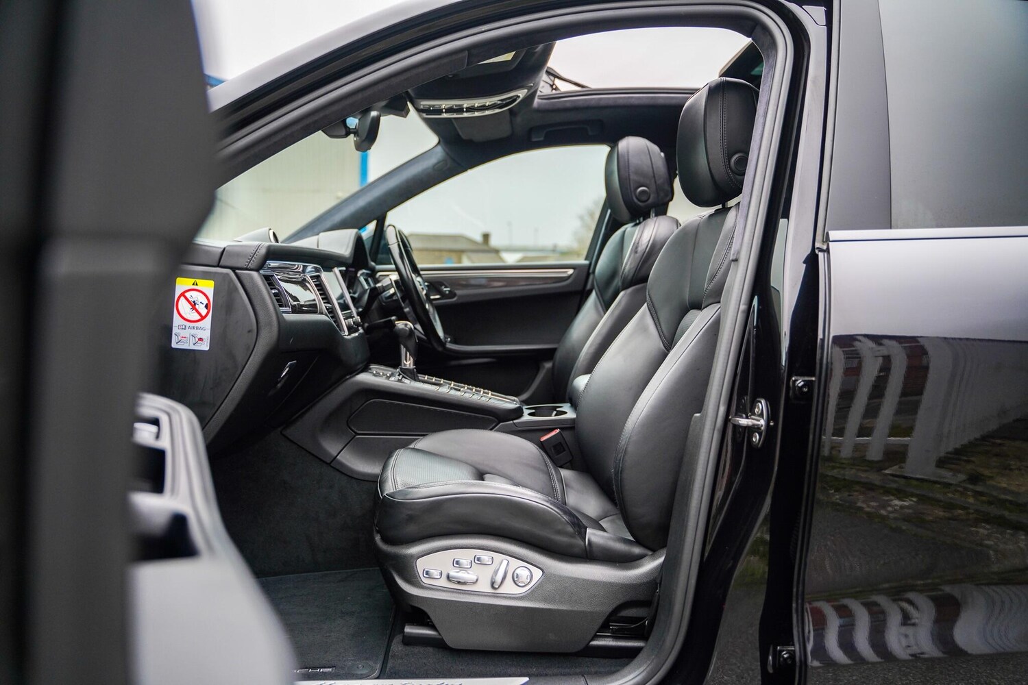 Used Porsche Macan for sale - 77799168: Photo 33