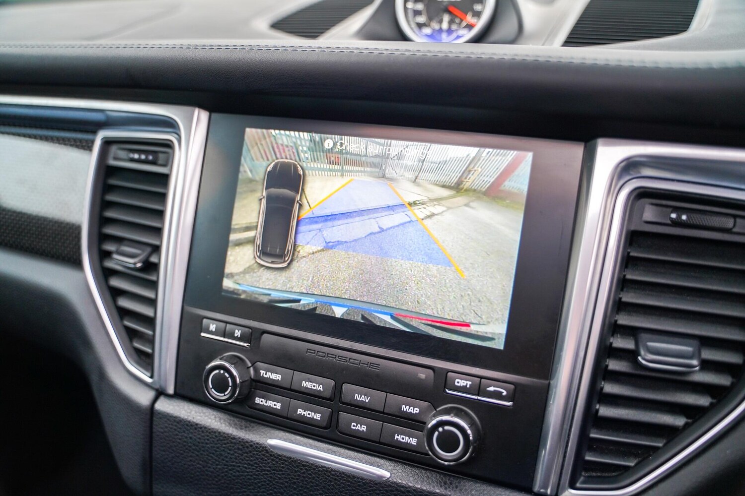 Used Porsche Macan for sale - 77799168: Photo 46