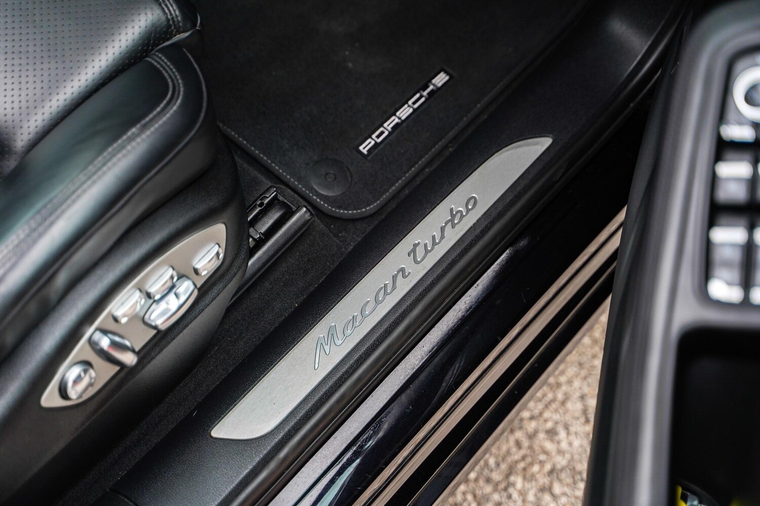 Used Porsche Macan for sale - 77799168: Photo 49