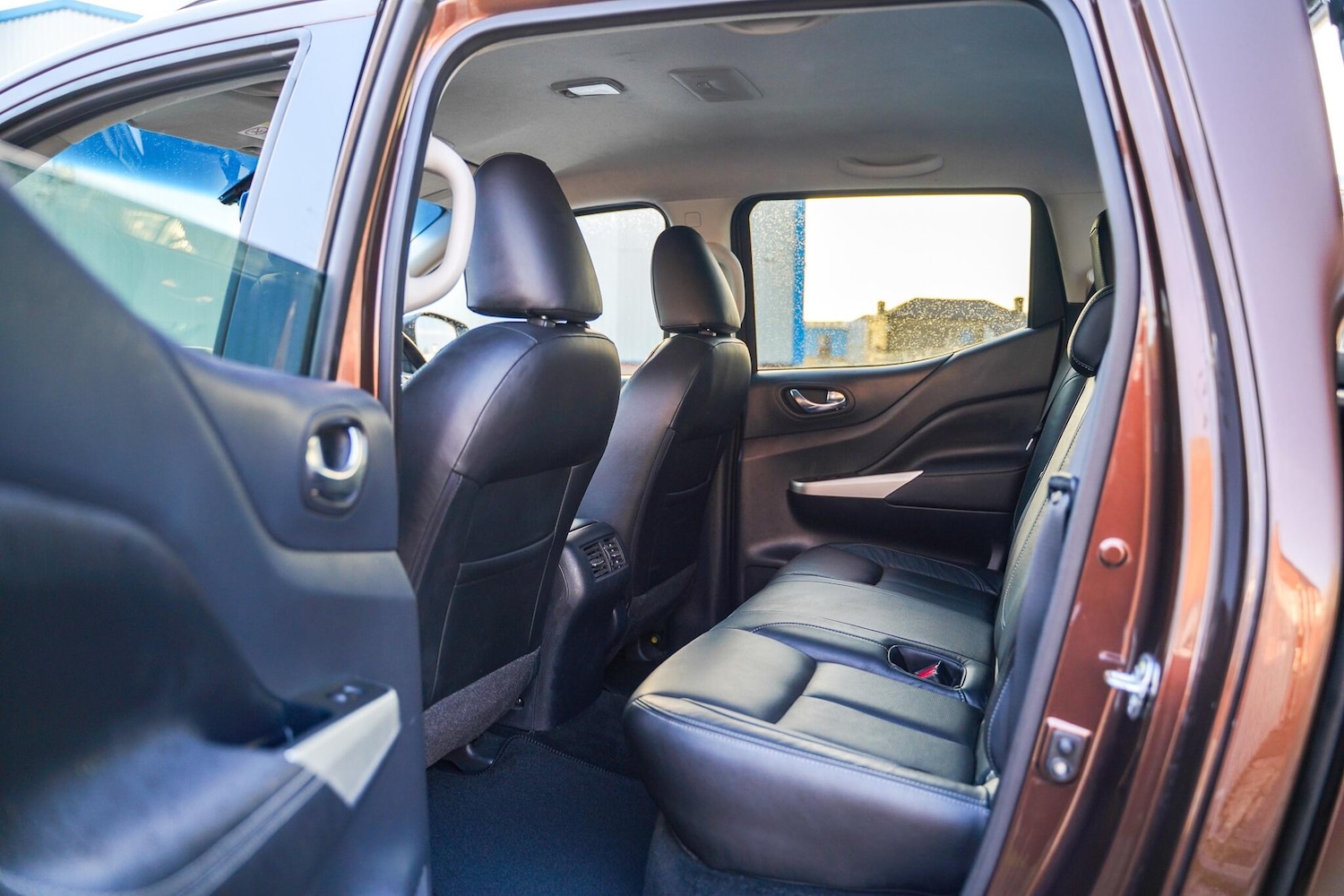 Used Nissan Navara 2016 for sale - 76898440: Photo 21