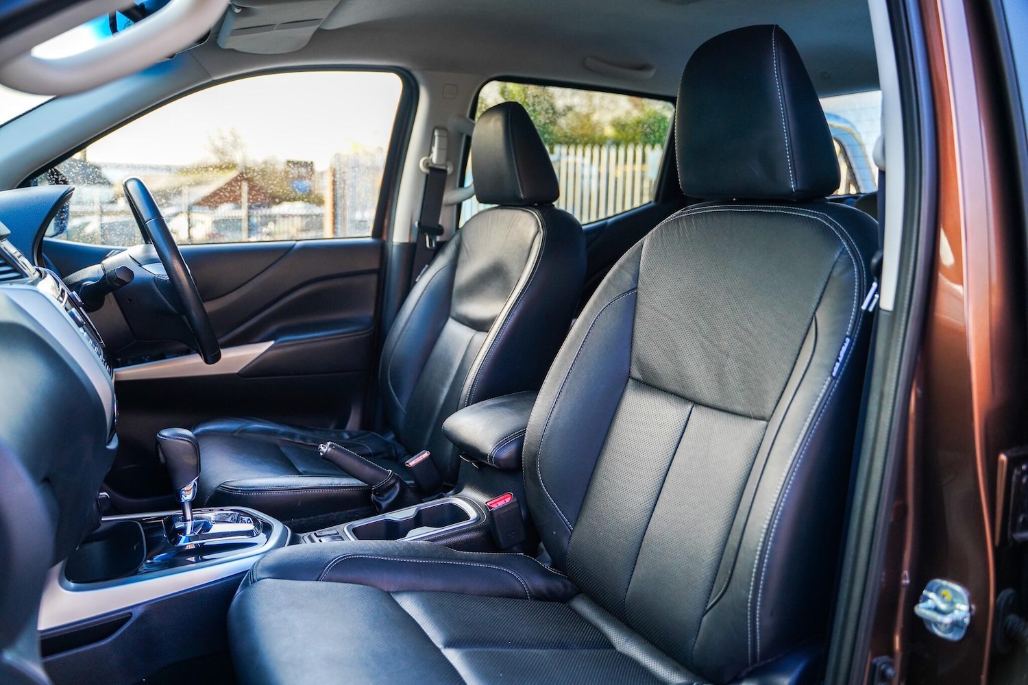 Used Nissan Navara 2016 for sale - 76898440: Photo 25