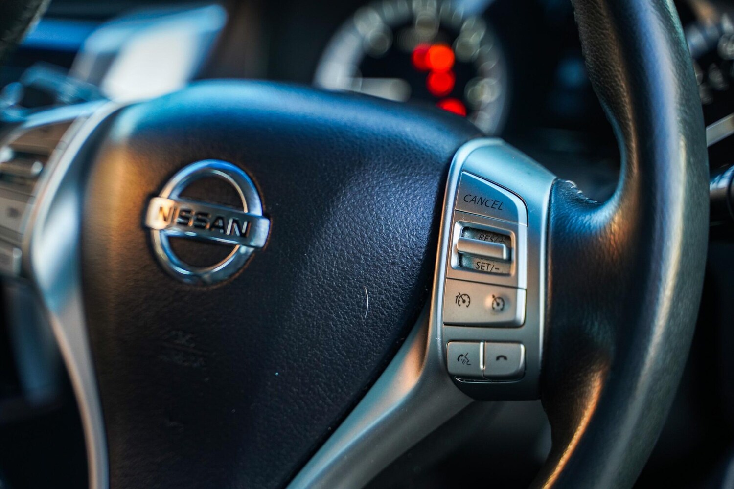 Used Nissan Navara 2016 for sale - 76898440: Photo 47