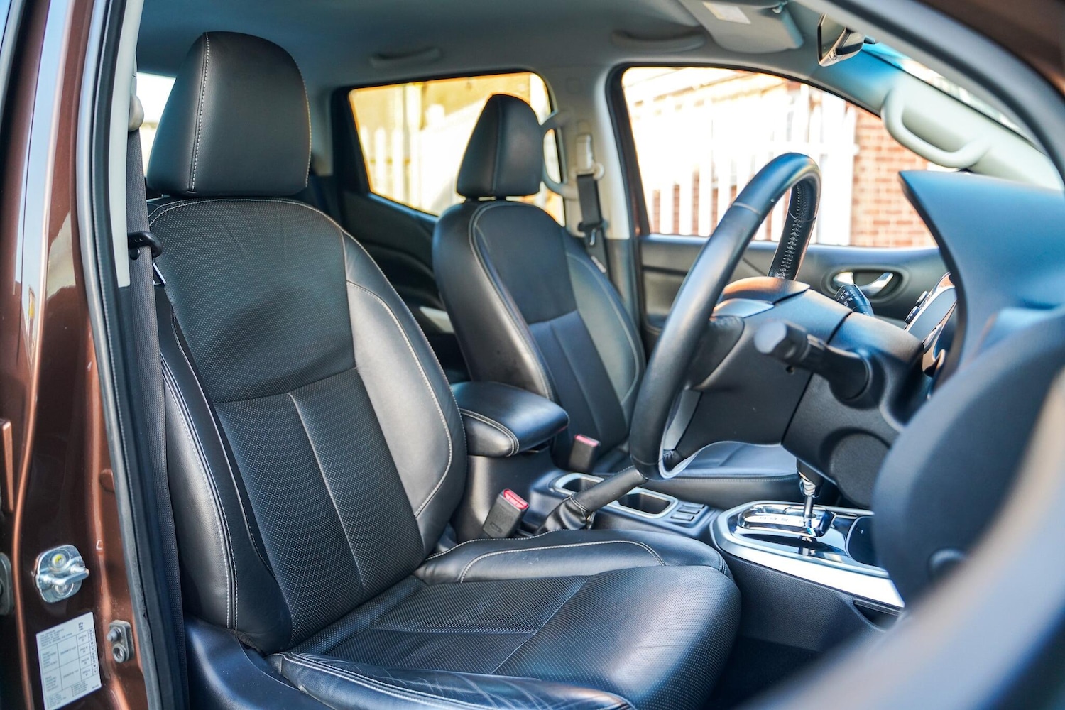 Used Nissan Navara 2016 for sale - 76898440: Photo 9