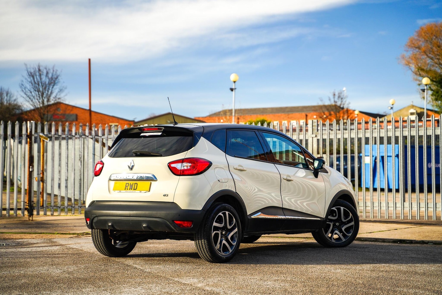 Used Renault Captur 2015 for sale - 76633077: Photo 21