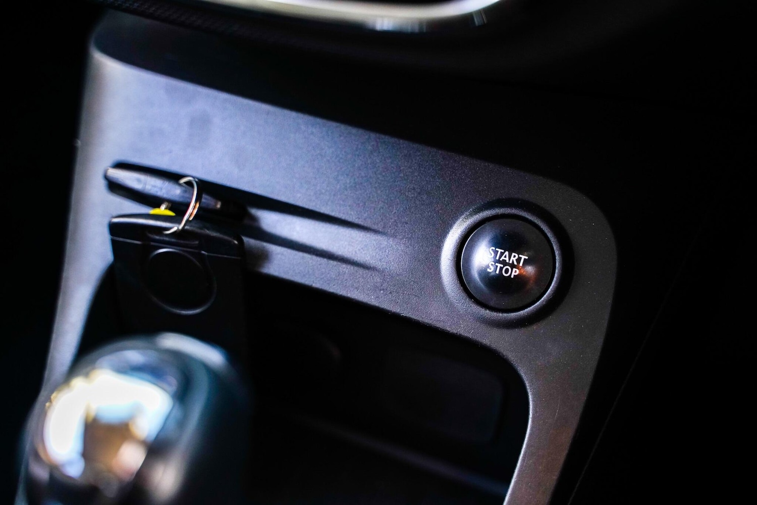 Used Renault Captur 2015 for sale - 76633077: Photo 32