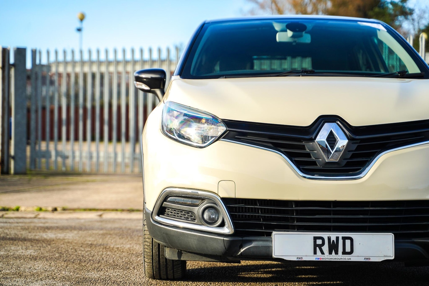 Used Renault Captur 2015 for sale - 76633077: Photo 5