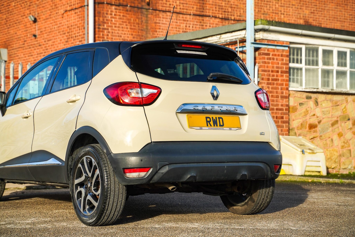 Used Renault Captur 2015 for sale - 76633077: Photo 9