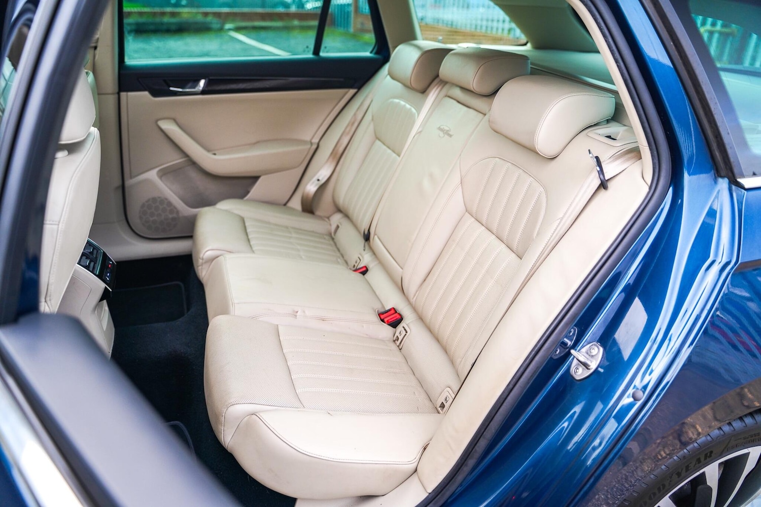 Used Skoda Superb for sale - 77190474: Photo 29