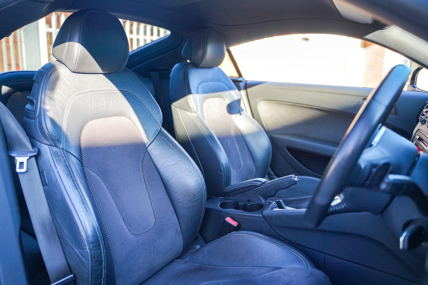 Used Audi TT 2012 for sale - 76377703: Photo 10