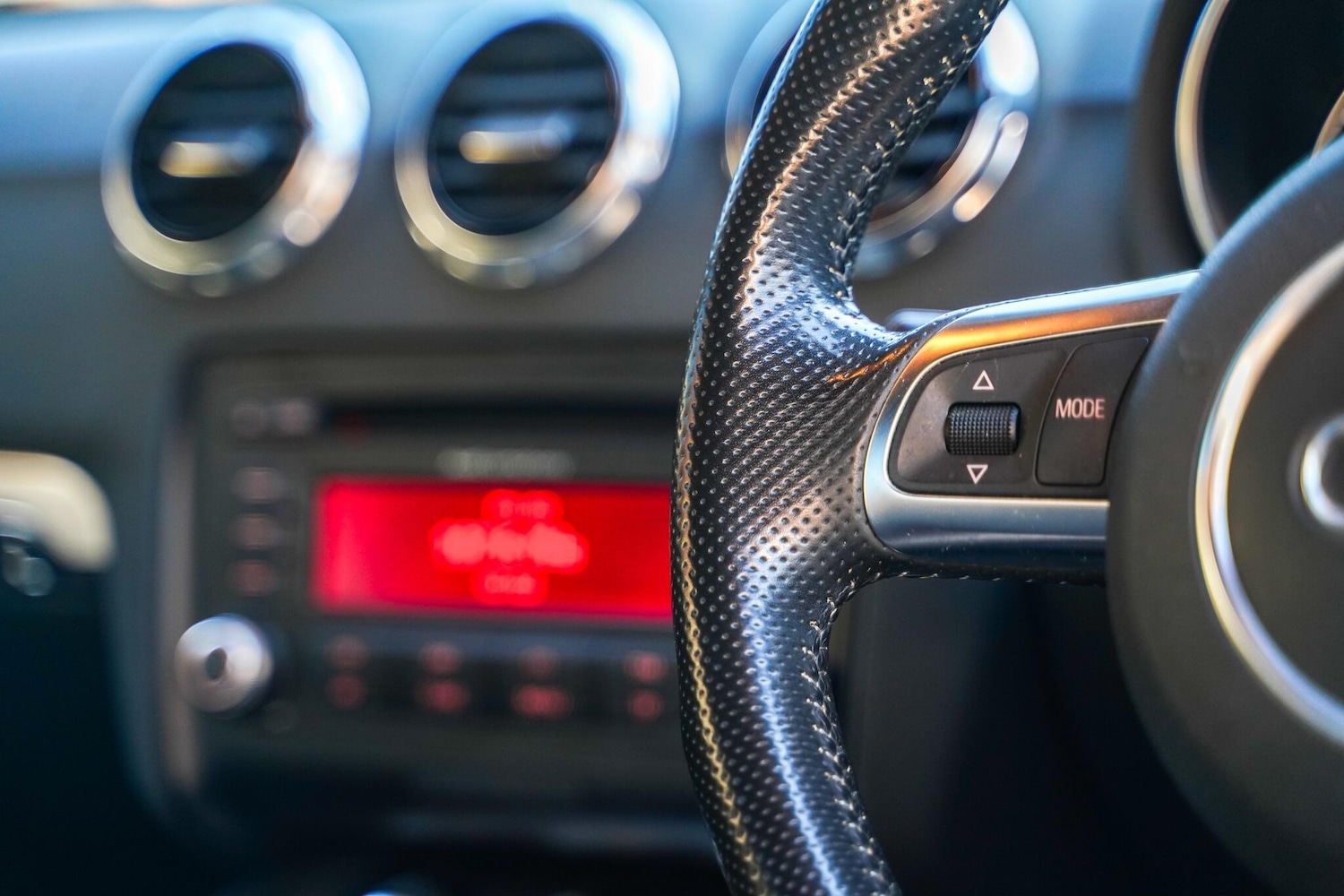 Used Audi TT 2012 for sale - 76377703: Photo 44