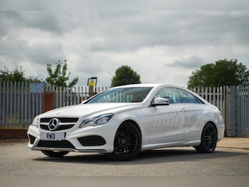 Used Mercedes-Benz E Class 2014 for sale - 77101761: Photo