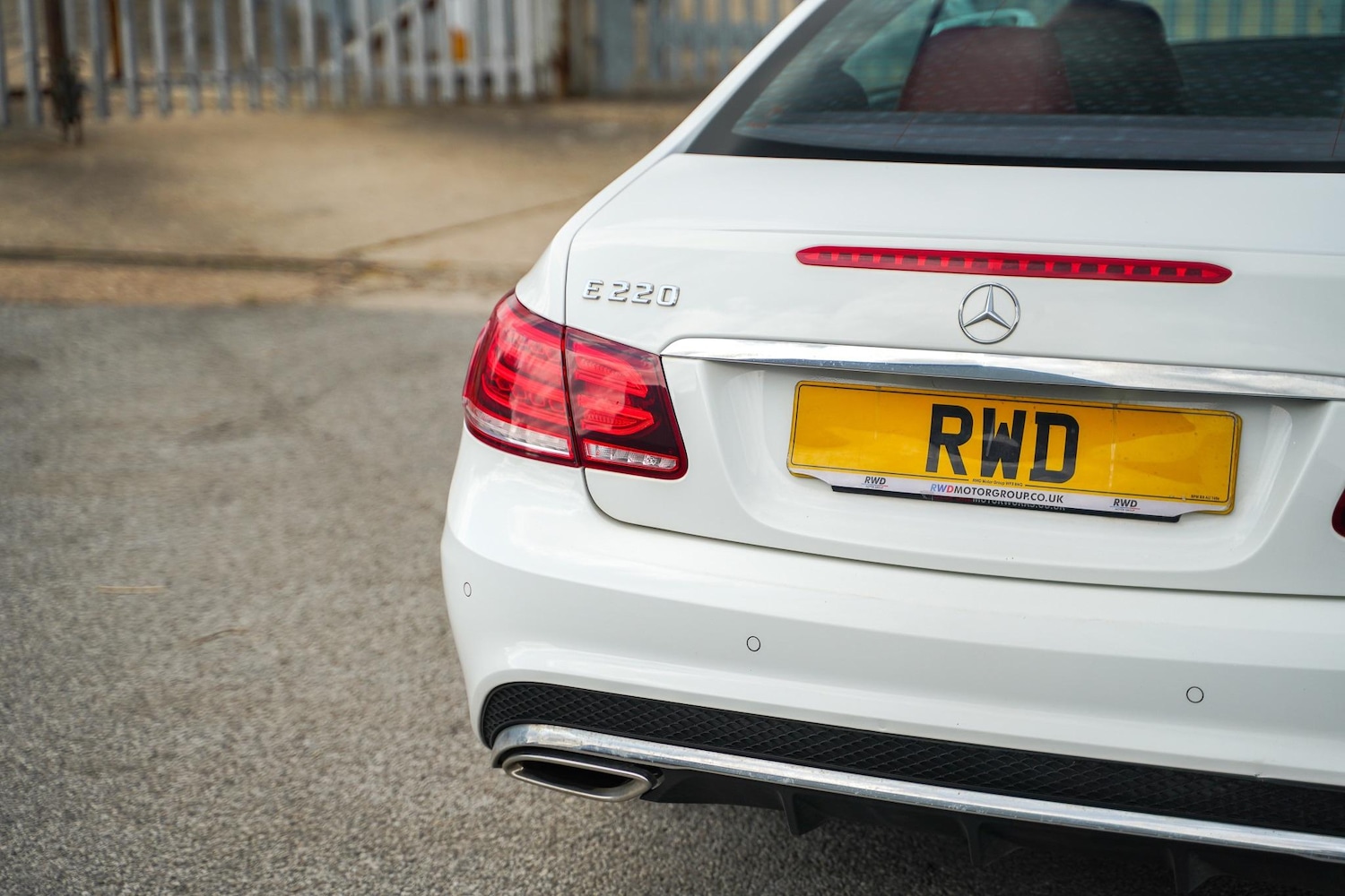 Used Mercedes-Benz E Class 2014 for sale - 77101761: Photo 35