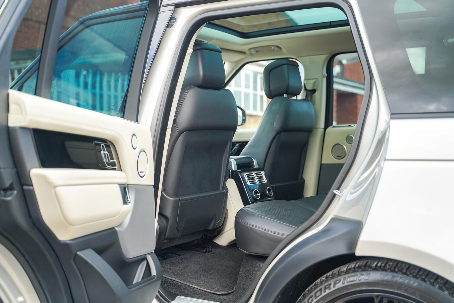 Used Land Rover Range Rover for sale - 77754126: Photo 12