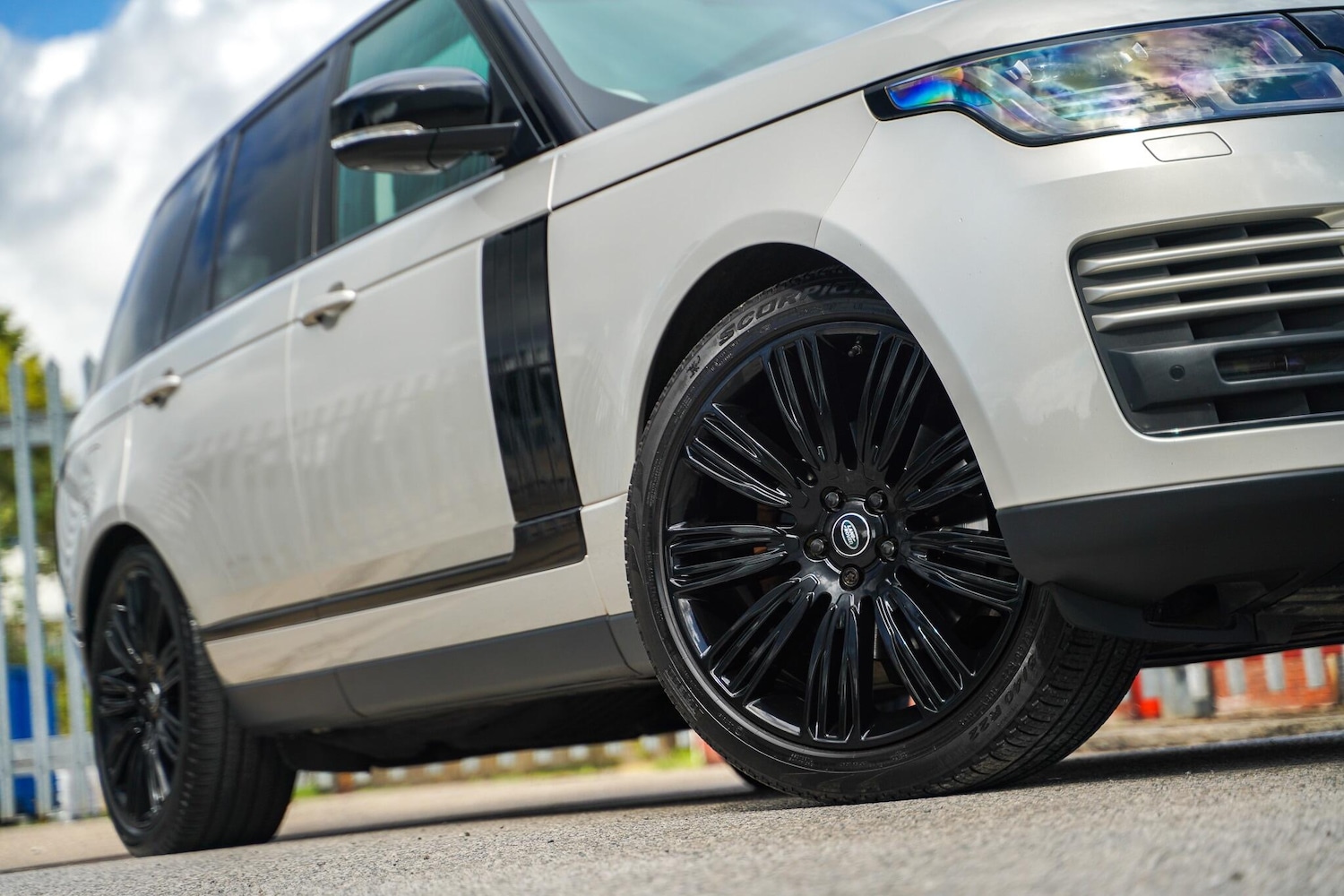 Used Land Rover Range Rover for sale - 77754126: Photo 2