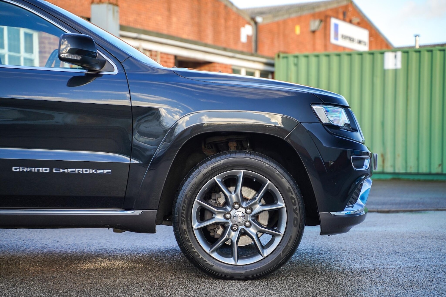 Used Jeep Grand Cherokee 2016 for sale - 77132073: Photo 31