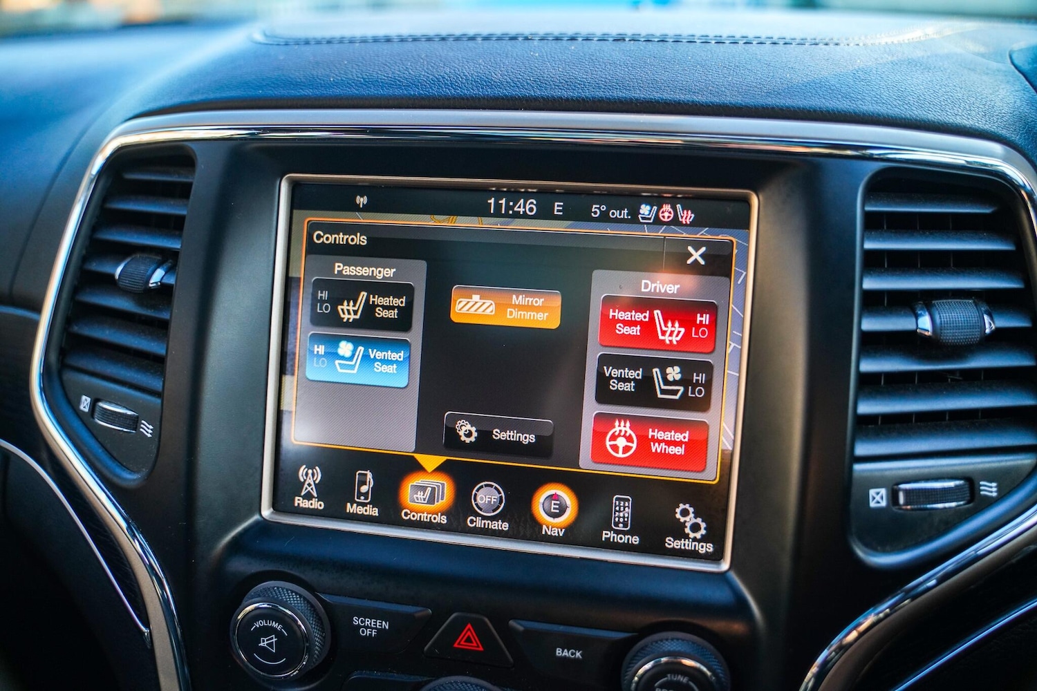 Used Jeep Grand Cherokee 2016 for sale - 77132073: Photo 47