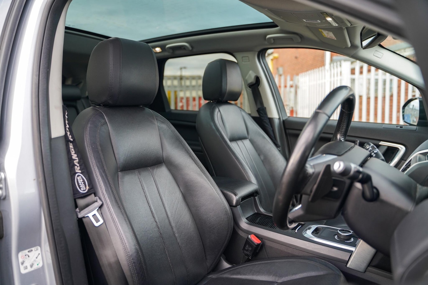 Used Land Rover Discovery Sport for sale - 76484506: Photo 26