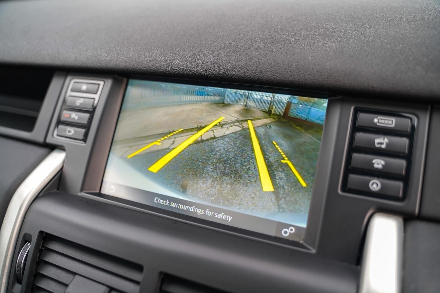 Used Land Rover Discovery Sport for sale - 76484506: Photo 40