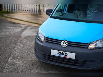 Used Volkswagen Caddy Maxi 2013 for sale - 76975735: Photo