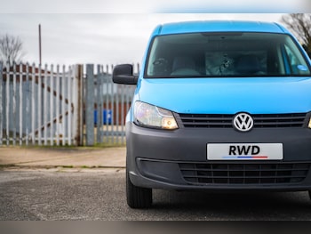 Used Volkswagen Caddy Maxi 2013 for sale - 76975735: Photo