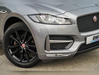 Used Jaguar F-Pace 2020 for sale - 79646115: Photo