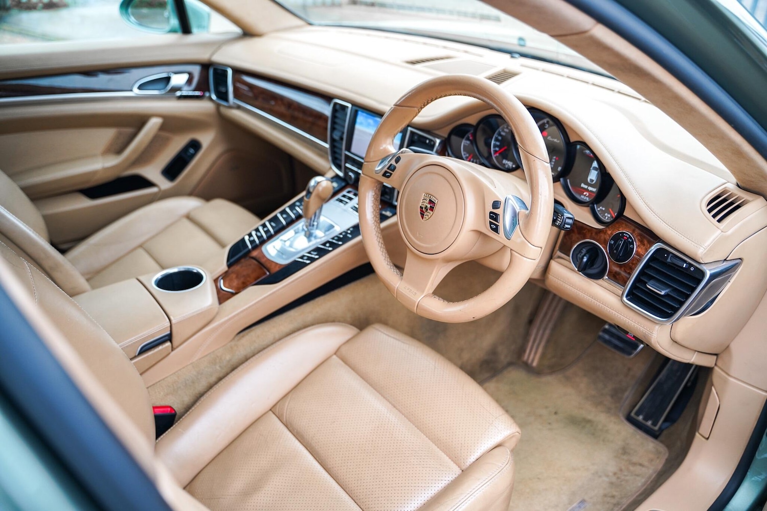 Used Porsche Panamera 2011 for sale - 76188801: Photo 24