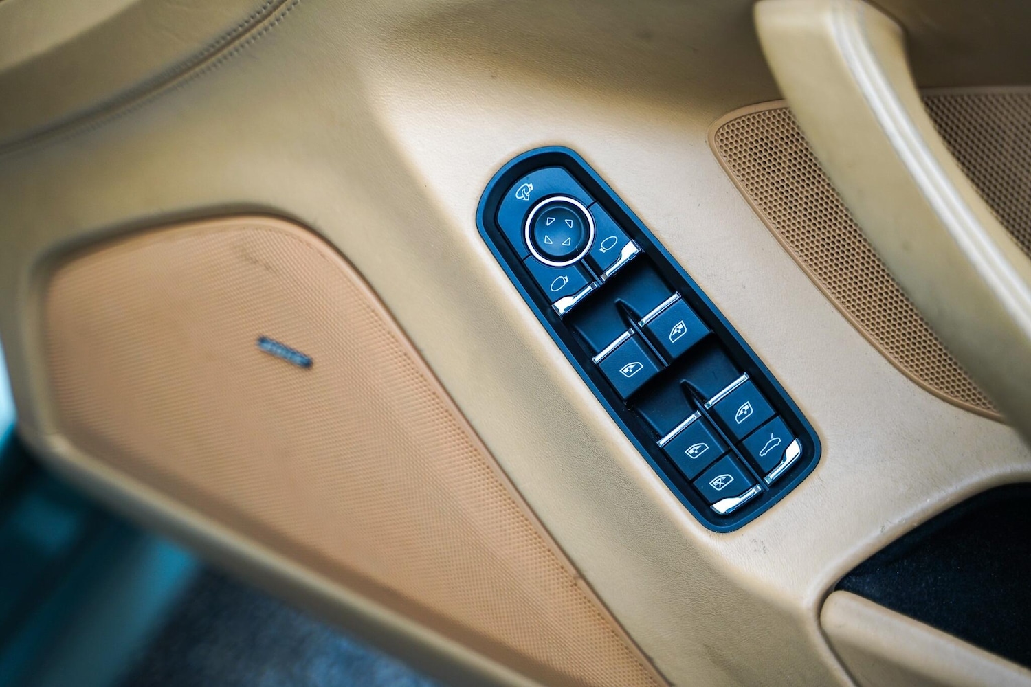 Used Porsche Panamera 2011 for sale - 76188801: Photo 33