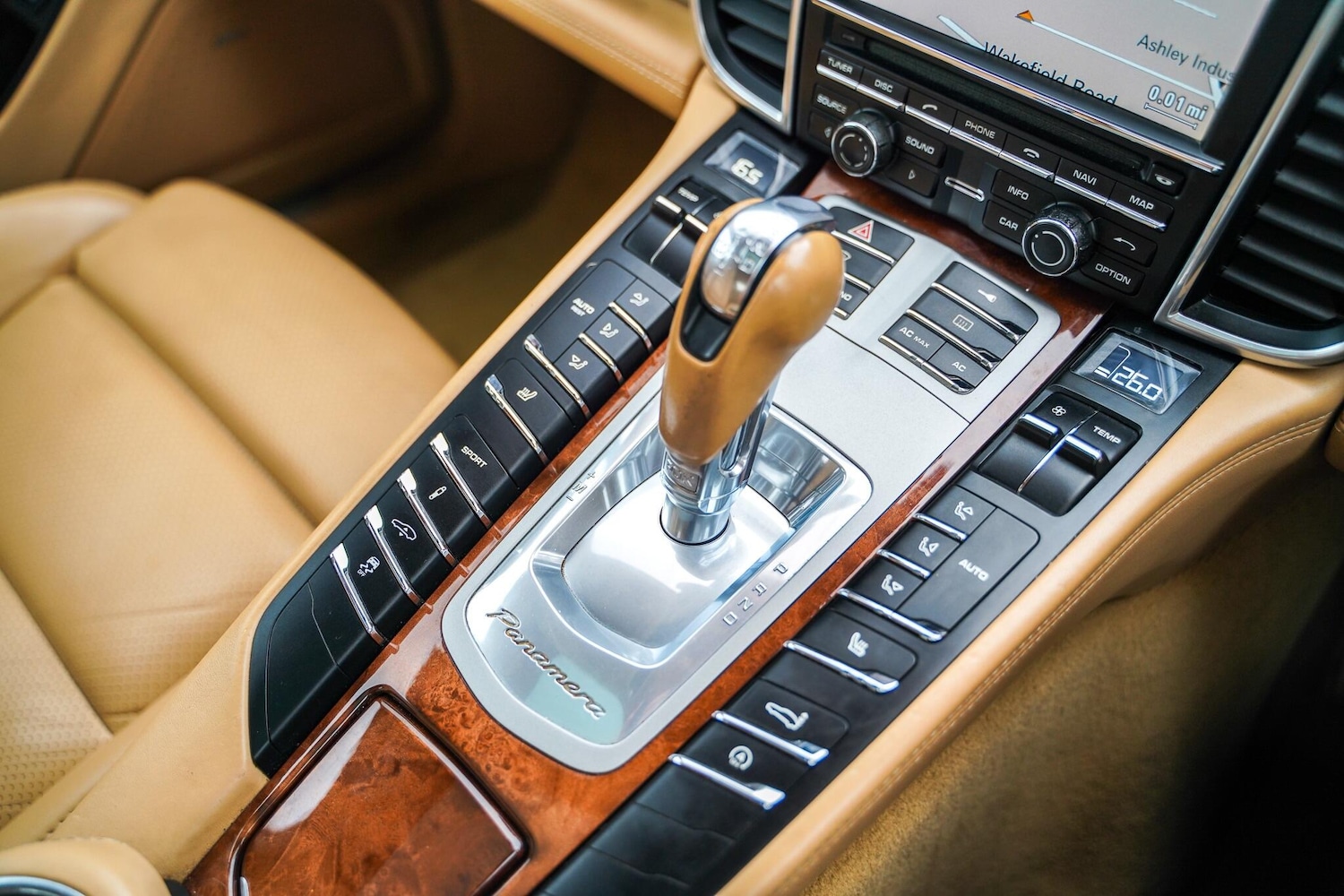 Used Porsche Panamera 2011 for sale - 76188801: Photo 42