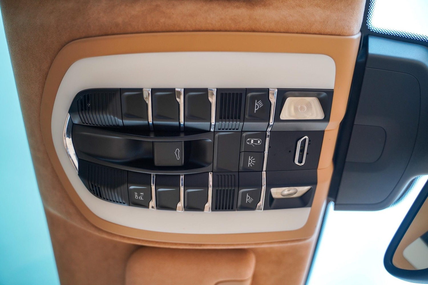 Used Porsche Panamera 2011 for sale - 76188801: Photo 43