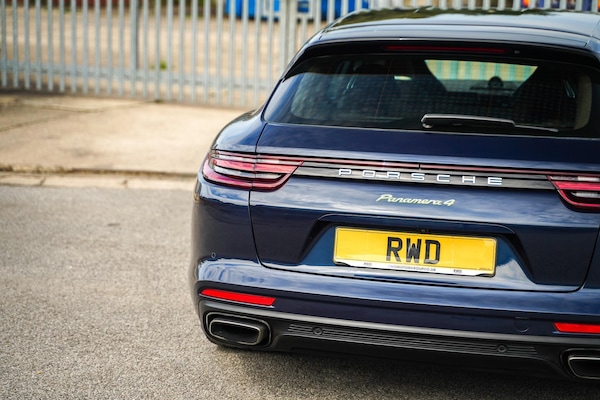 Used Porsche Panamera 2018 for sale - 76190047: Photo 21