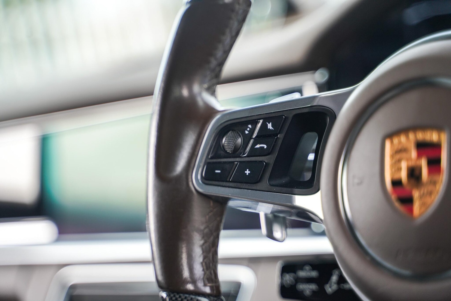 Used Porsche Panamera 2018 for sale - 76190047: Photo 37