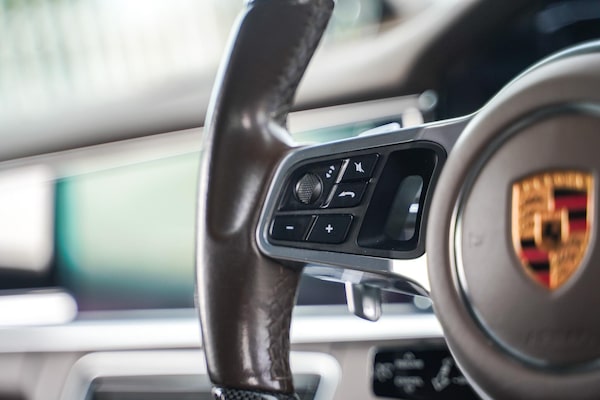 Used Porsche Panamera 2018 for sale - 76190047: Photo 37