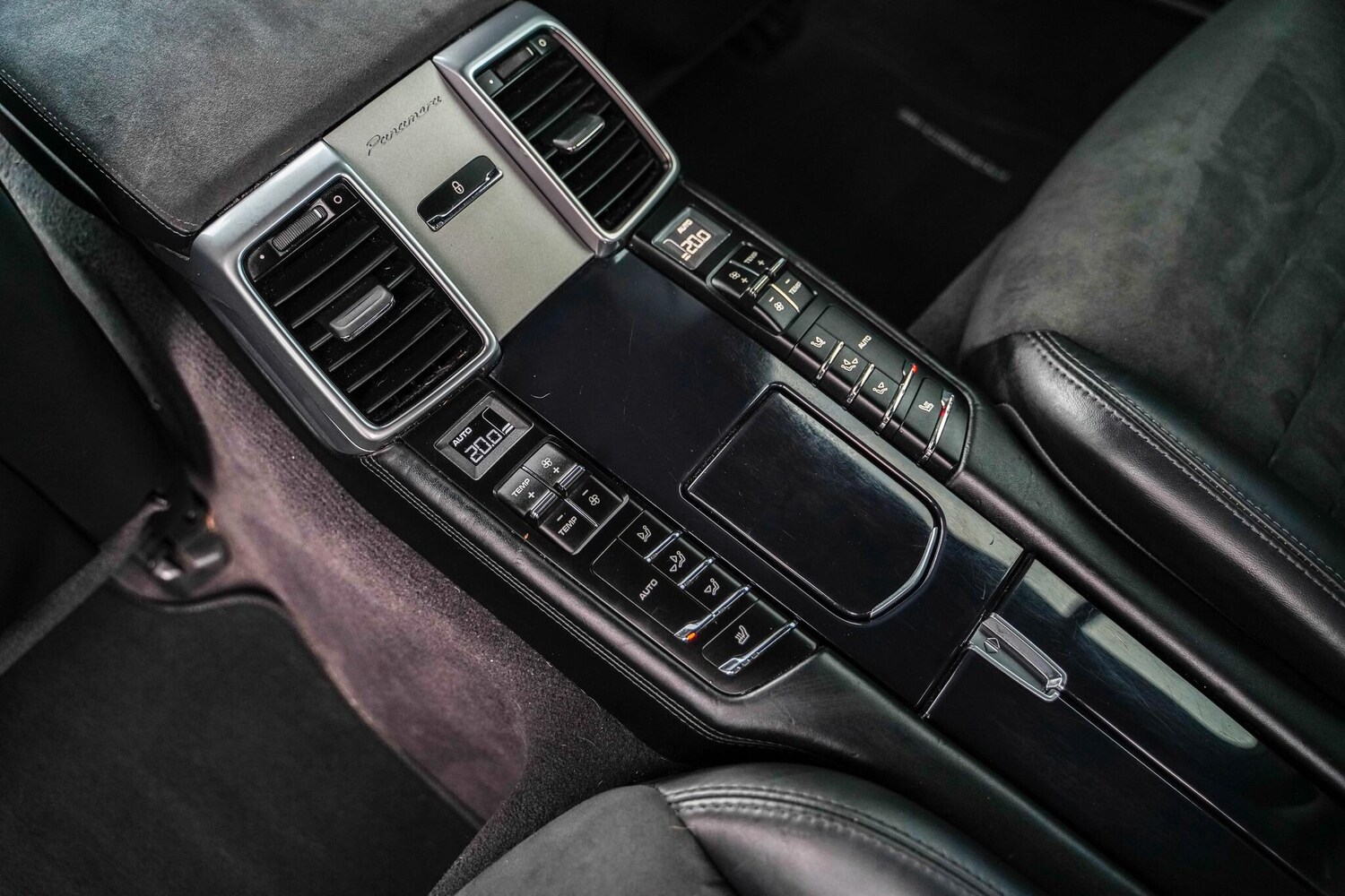 Used Porsche Panamera 2016 for sale - 77898588: Photo 28