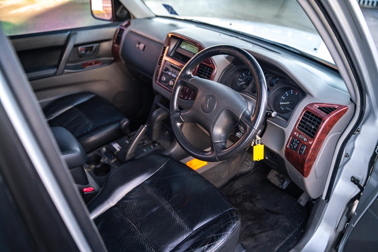 Used Mitsubishi Shogun 2003 for sale - 77130650: Photo 12