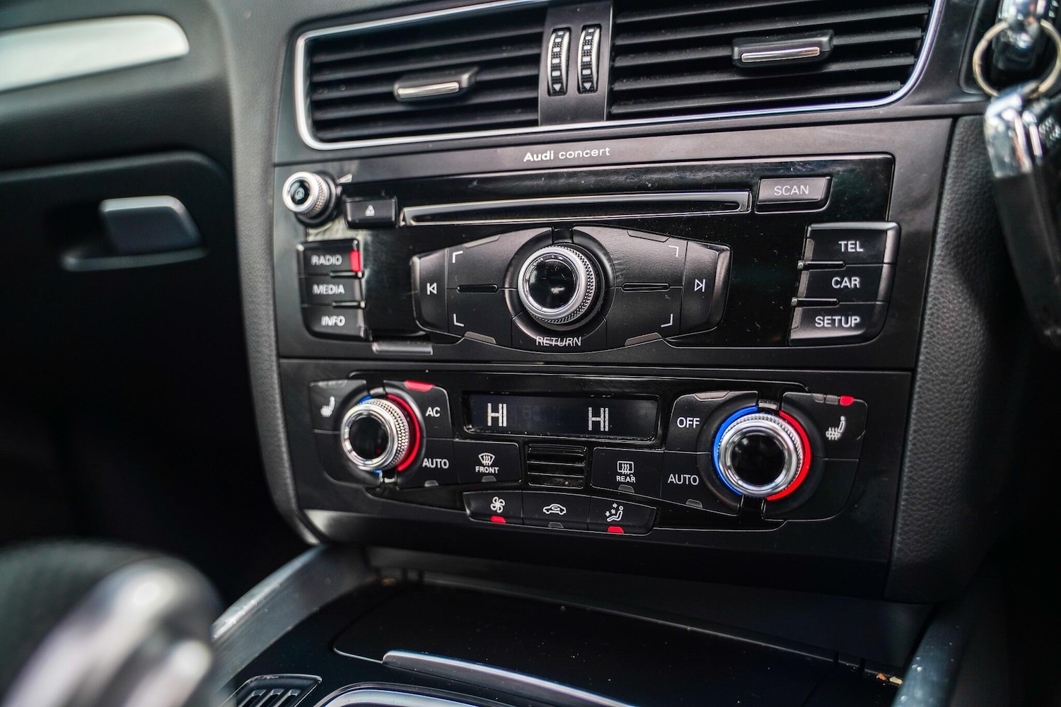 Used Audi Q5 2012 for sale - 77982402: Photo 44