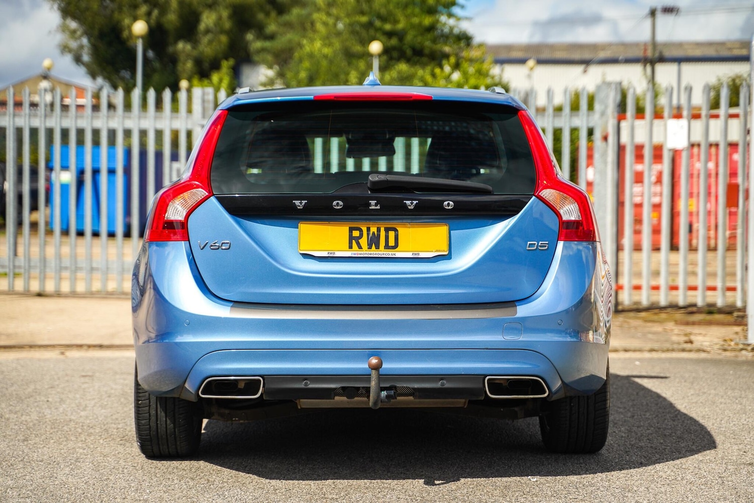 Used Volvo V60 2014 for sale - 76993664: Photo 15