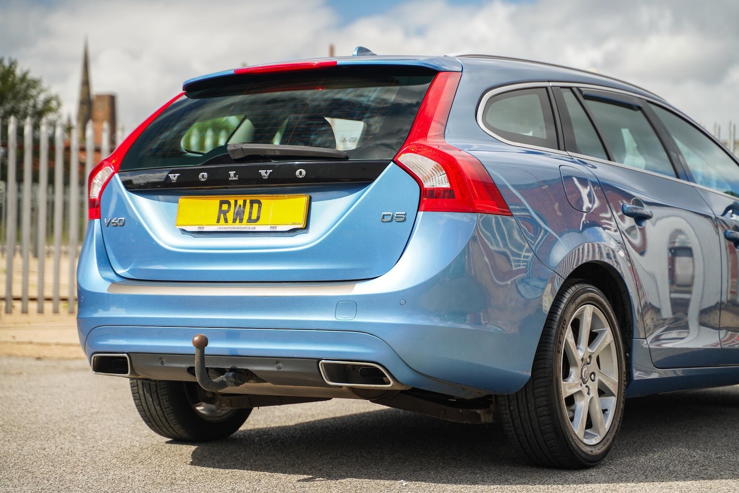 Used Volvo V60 2014 for sale - 76993664: Photo 23