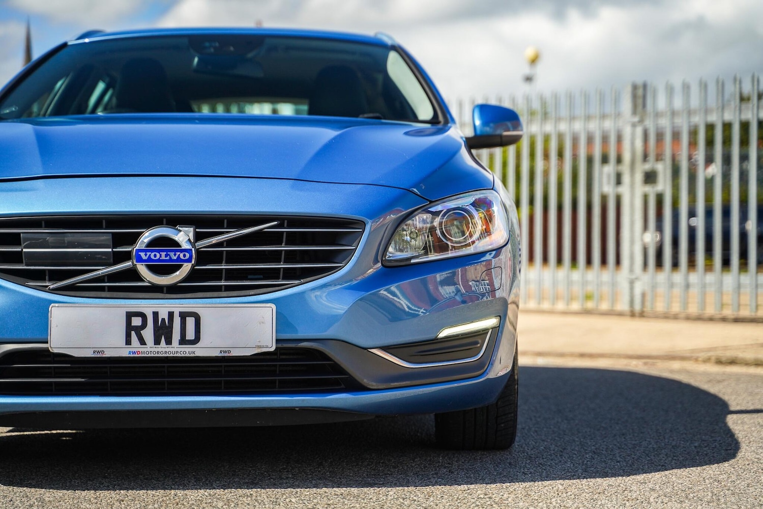Used Volvo V60 2014 for sale - 76993664: Photo 7