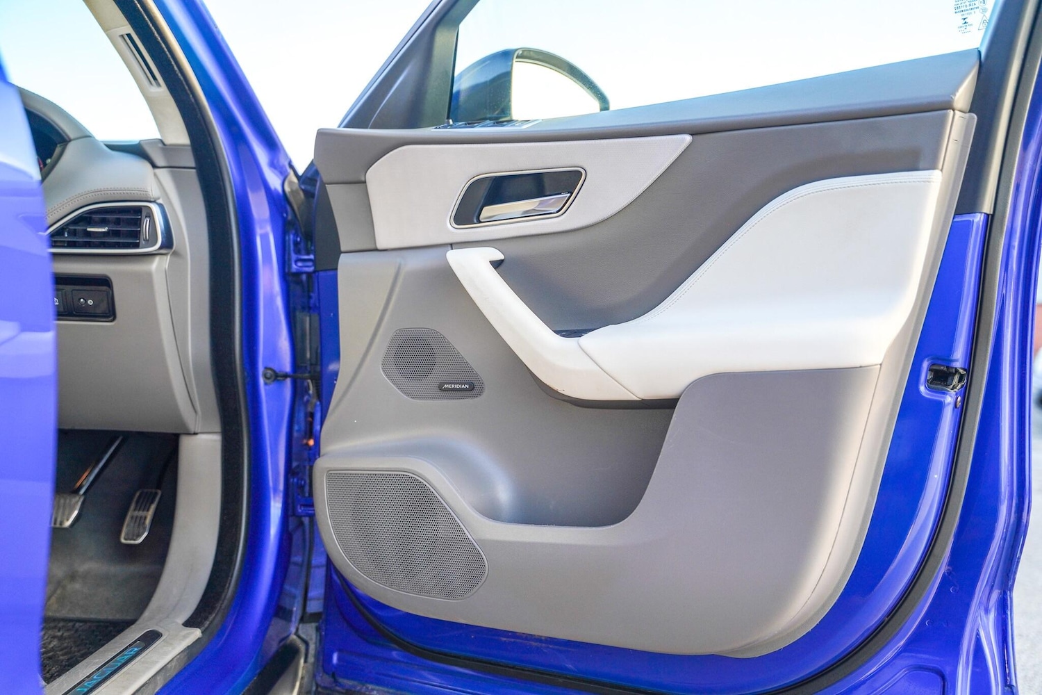 Used Jaguar F-Pace 2018 for sale - 77097965: Photo 44