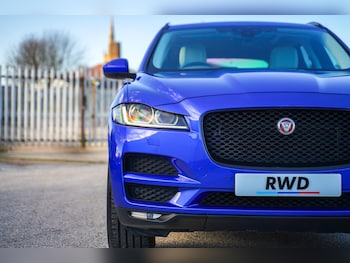 Used Jaguar F-Pace 2018 for sale - 77097965: Photo