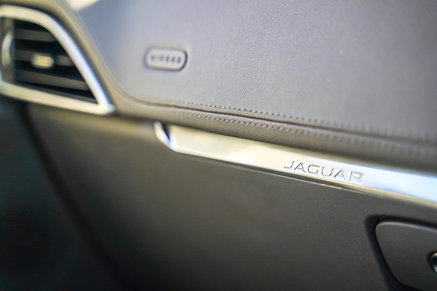 Used Jaguar F-Pace 2018 for sale - 77097965: Photo 50