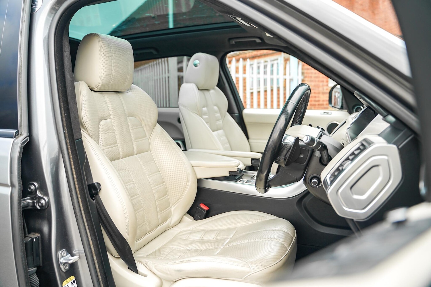 Used Land Rover Range Rover Sport for sale - 78127448: Photo 11