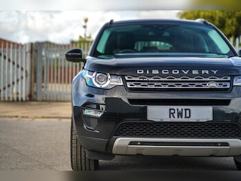 Used Land Rover Discovery Sport 2016 for sale - 76189463: Photo