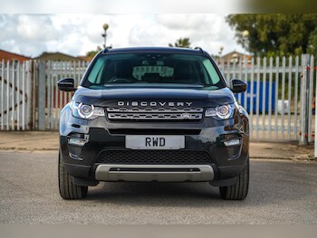 Used Land Rover Discovery Sport 2016 for sale - 76189463: Photo